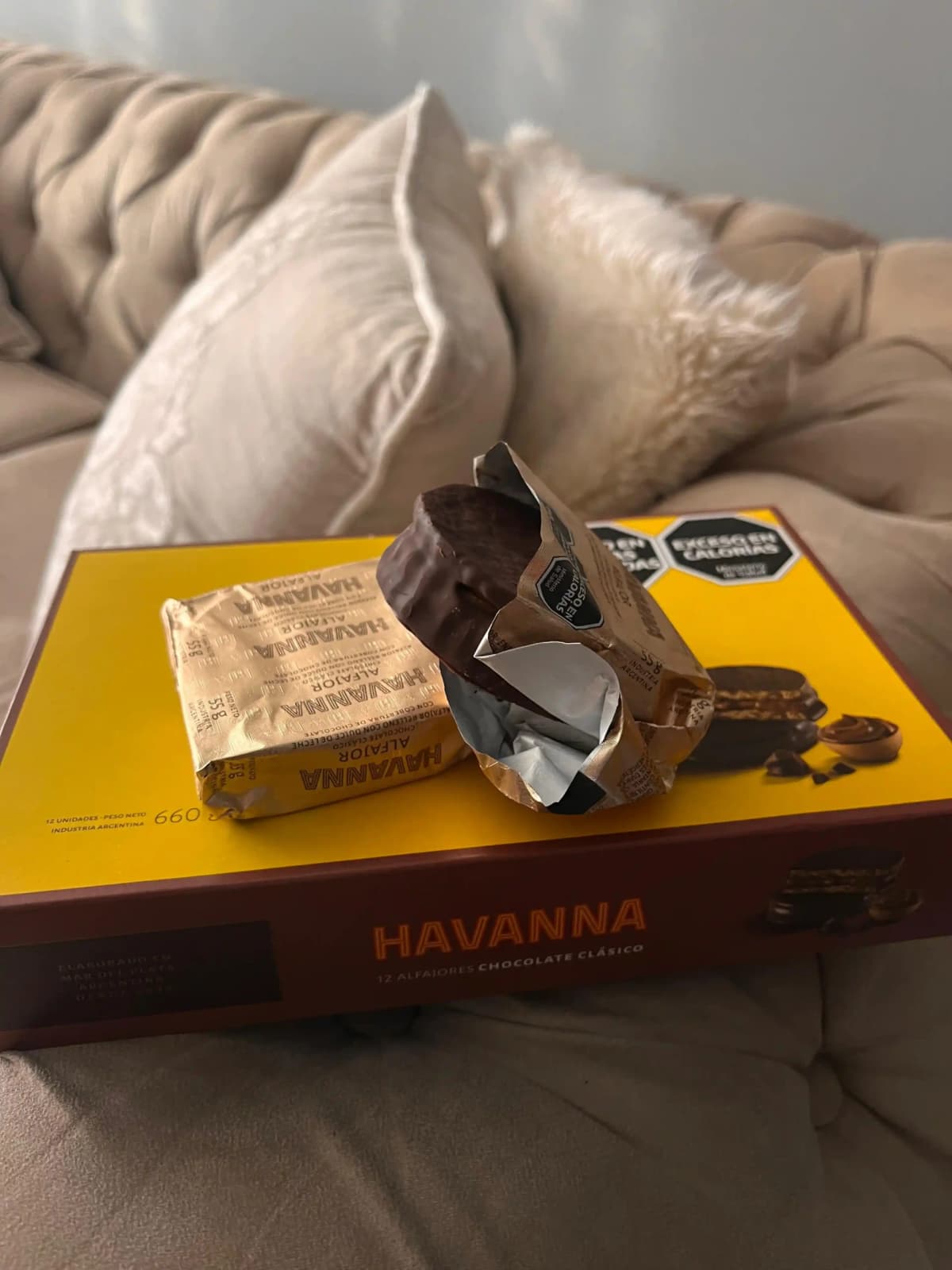 alfajor havanna argentine desserts