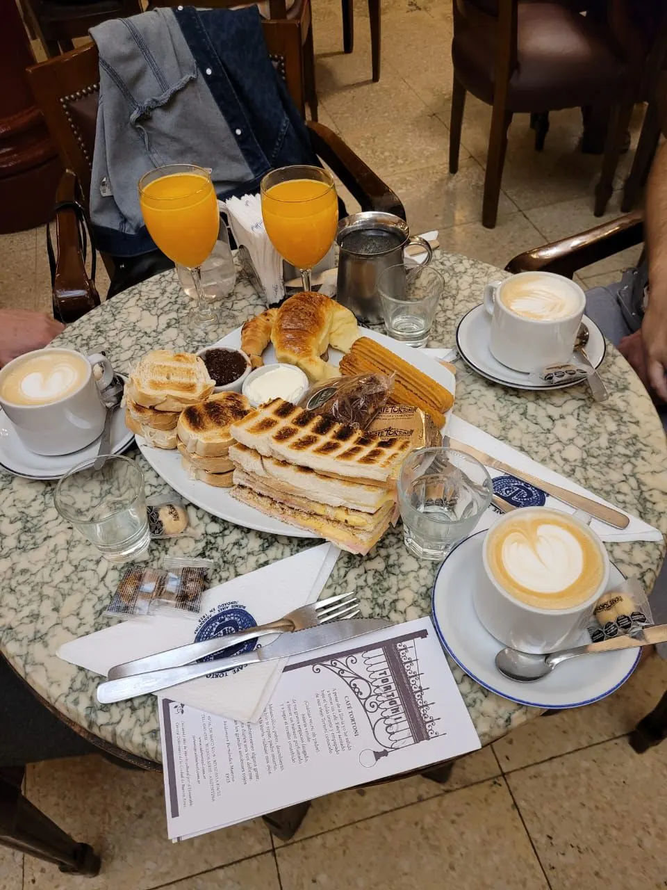 cafe tortoni notable food in buenos aires