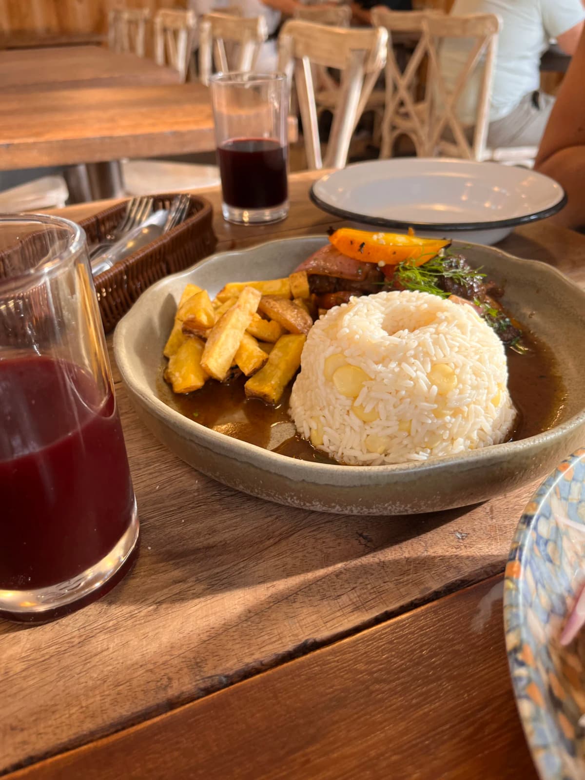 lomo saltado peruvian cuisine