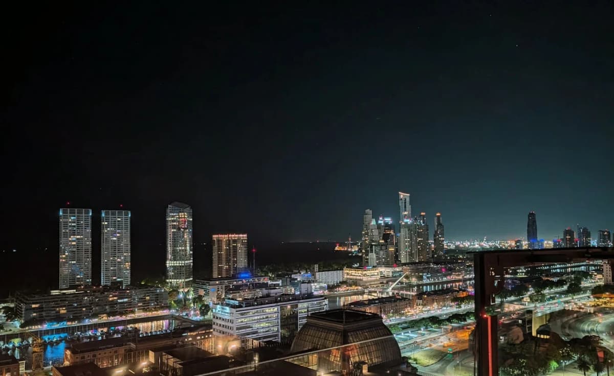trade sky bar