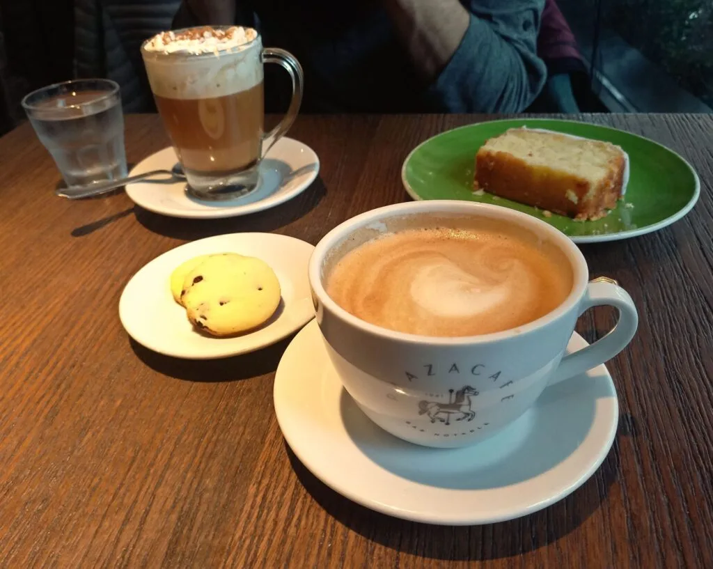 Cappuccino and Café con Leche at Plaza Café.