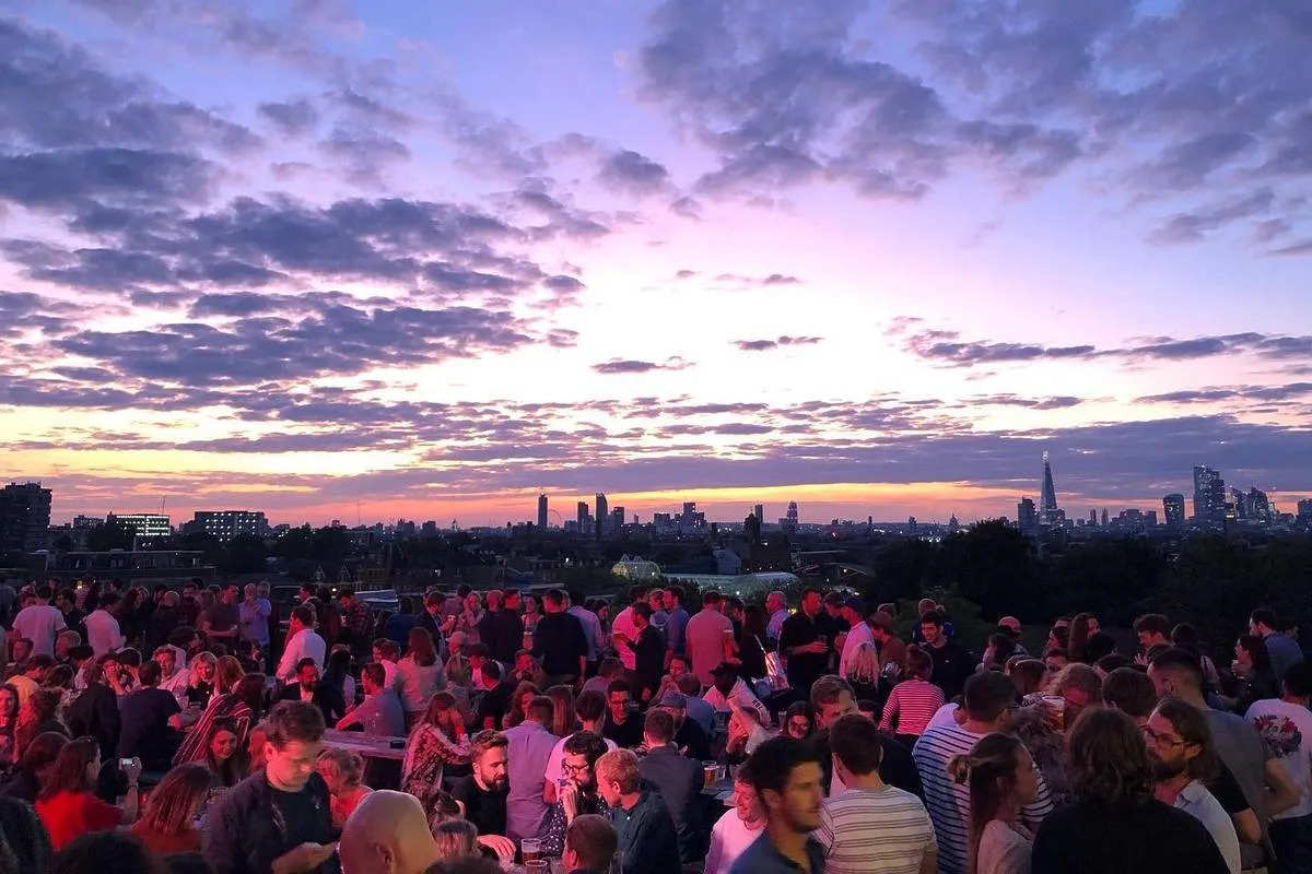 The 19 Best Rooftop Bars in London: Skyline Sips and City Views The 19 Best Rooftop Bars in London: Skyline Sips and City Views