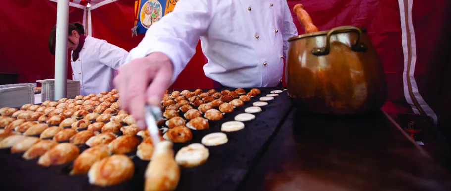 10 Best Snack Bars in Amsterdam: Top Places for Tasty Bites and Local Snacks 10 Best Snack Bars in Amsterdam: Top Places for Tasty Bites and Local Snacks